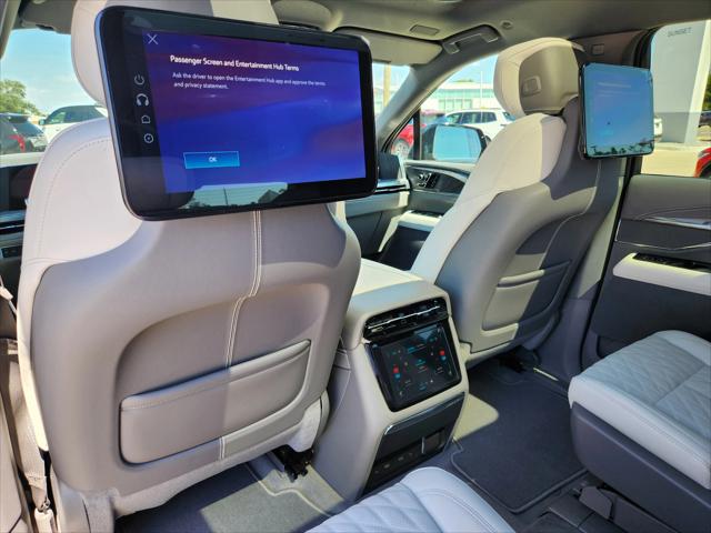 2025 Cadillac Escalade Sport 1