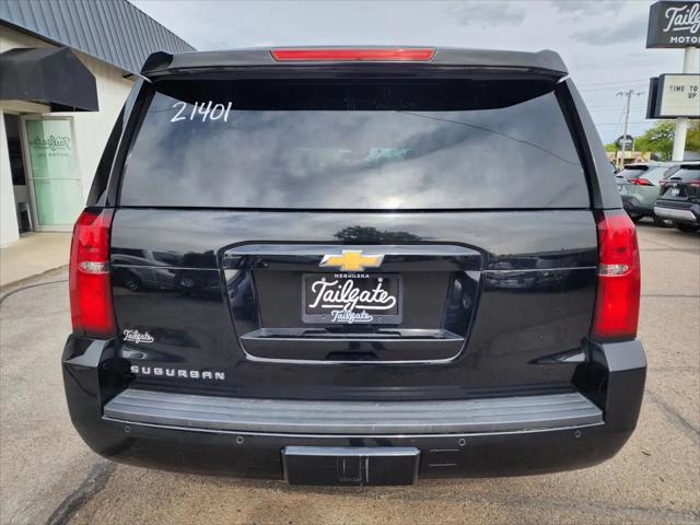 2017 Chevrolet Suburban LT