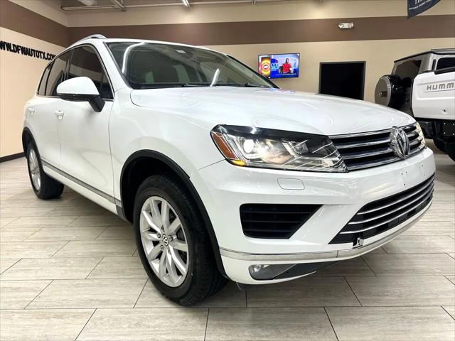 2015 Volkswagen Touareg V6 Sport