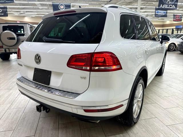 2015 Volkswagen Touareg V6 Sport