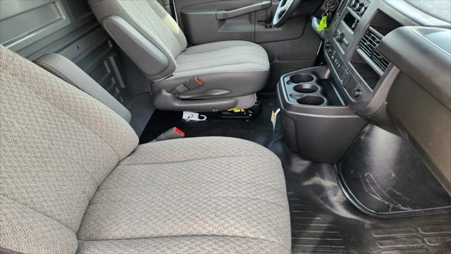 2025 Chevrolet Express Cargo Van RWD 2500 Regular Wheelbase WT