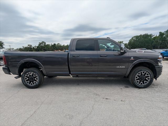 2025 RAM Ram 2500 RAM 2500 LIMITED LONGHORN CREW CAB 4X4 8 BOX