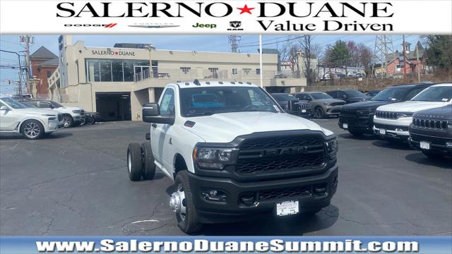 2024 RAM Ram 3500 Chassis Cab RAM 3500 TRADESMAN CHASSIS REGULAR CAB 4X4 60 CA 2024 RAM Ram 3500 Chassis Cab RAM 3500 TRADESMAN CHASSIS REGULAR CAB 4X4 60 CA