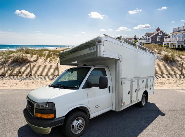 2025 GMC Savana Cutaway 4500 Van for sale in Riverhead, NY