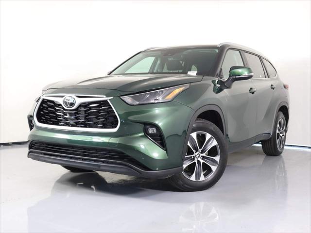 2024 Toyota Highlander XLE for sale in Tucson, AZ