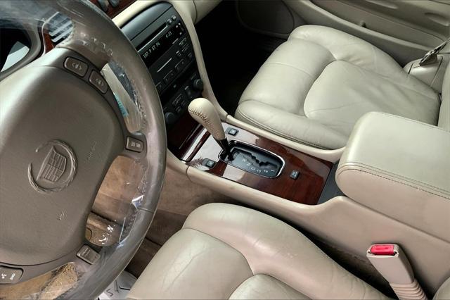 2004 Cadillac Seville SLS