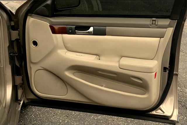 2004 Cadillac Seville SLS