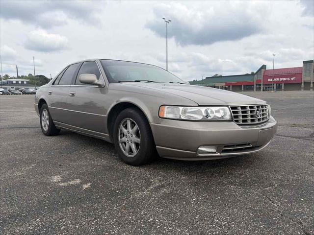 2004 Cadillac Seville SLS for sale in Flint, MI