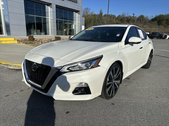 2020 Nissan Altima Platinum FWD