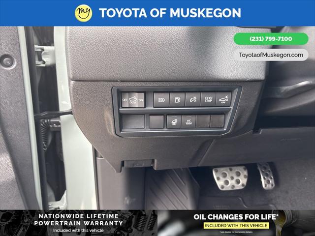2025 Toyota Tundra Limited CrewMax 6.4' Bed