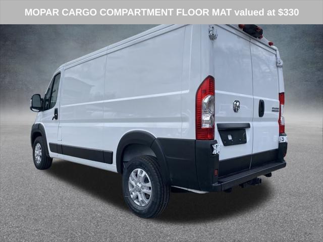 2025 Ram ProMaster Cargo Van SLT Low Roof 136" WB
