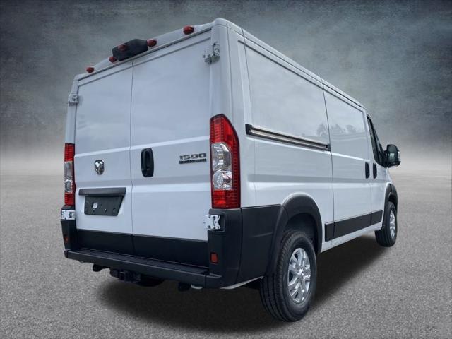 2025 Ram ProMaster Cargo Van SLT Low Roof 136" WB
