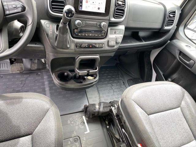 2025 Ram ProMaster Cargo Van SLT Low Roof 136" WB