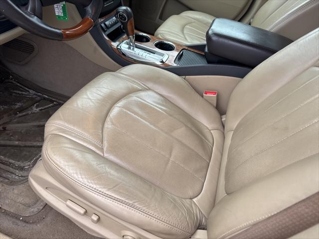 Used 2010 Buick Enclave For Sale in Waterford Twp, MI