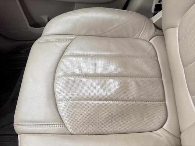 Used 2010 Buick Enclave For Sale in Waterford Twp, MI