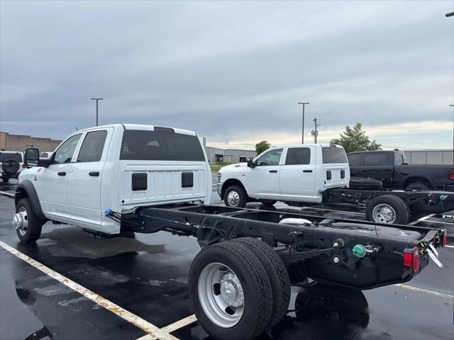 2024 RAM Ram 5500 Chassis Cab RAM 5500 TRADESMAN CHASSIS CREW CAB 4X4 84 CA
