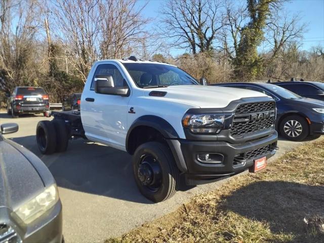 2024 RAM Ram 5500 Chassis Cab RAM 5500 TRADESMAN CHASSIS REGULAR CAB 4X4 60 CA