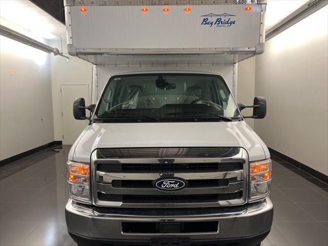 2026 Ford E-350 Cutaway Base