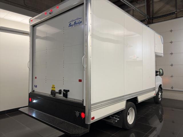 2026 Ford E-350 Cutaway Base