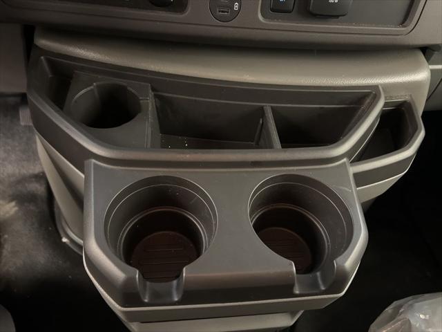 2026 Ford E-350 Cutaway Base
