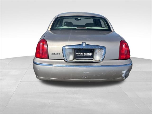 Used 1999 Lincoln Town Car For Sale in Muscle Shoals, AL