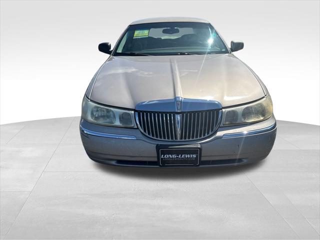 Used 1999 Lincoln Town Car For Sale in Muscle Shoals, AL