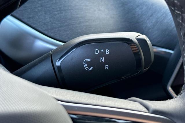 2025 Volkswagen ID. Buzz Pro S