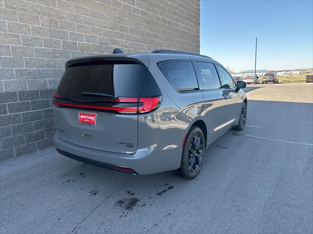 2025 Chrysler Pacifica PACIFICA LIMITED AWD