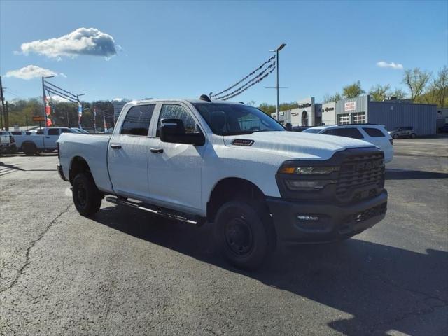 2025 RAM Ram 2500 RAM 2500 TRADESMAN CREW CAB 4X4 64 BOX