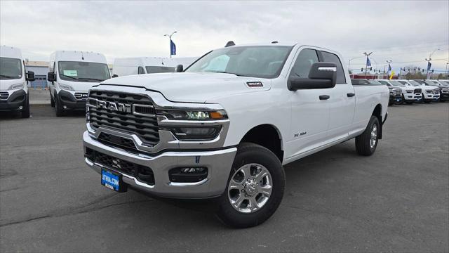 2025 RAM Ram 3500 RAM 3500 BIG HORN CREW CAB 4X4 8 BOX