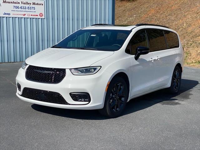 2025 Chrysler Pacifica PACIFICA LIMITED