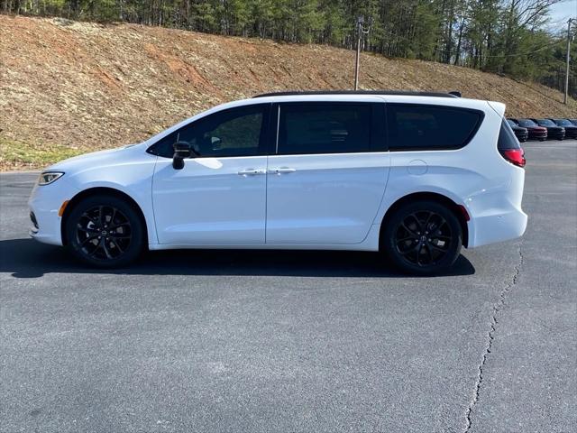2025 Chrysler Pacifica PACIFICA LIMITED
