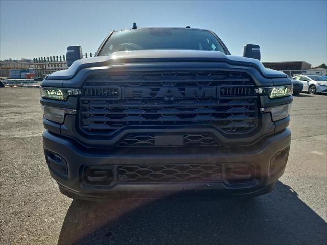 2025 RAM Ram 3500 RAM 3500 TRADESMAN CREW CAB 4X4 8 BOX