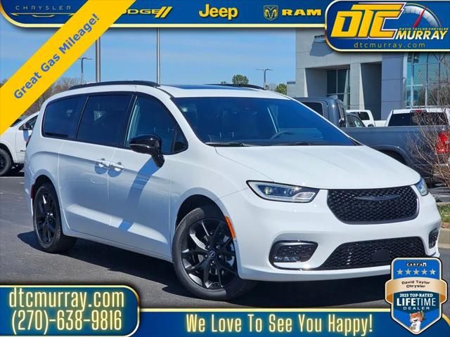 2025 Chrysler Pacifica PACIFICA LIMITED