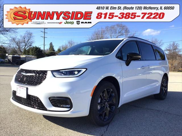 2025 Chrysler Pacifica PACIFICA LIMITED AWD