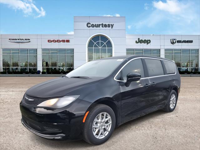 2025 Chrysler Voyager VOYAGER