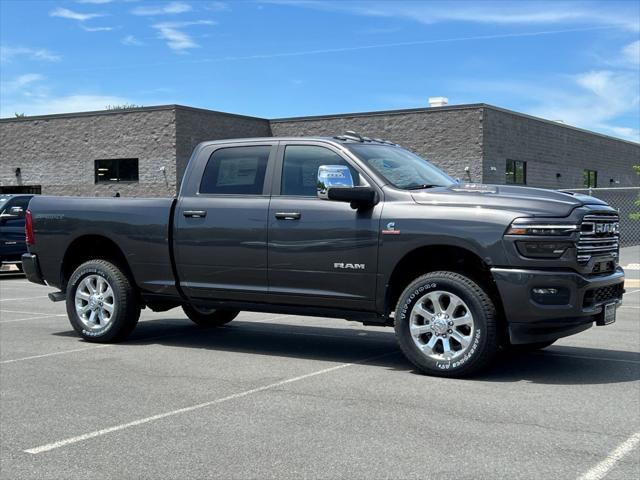 2025 RAM Ram 3500 RAM 3500 LARAMIE CREW CAB 4X4 64 BOX