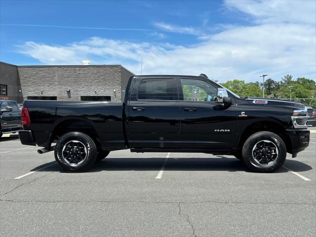 2025 RAM Ram 3500 RAM 3500 LARAMIE CREW CAB 4X4 64 BOX