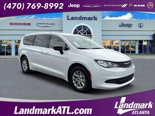 2025 Chrysler Voyager VOYAGER