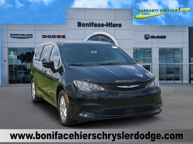 2025 Chrysler Voyager VOYAGER LX