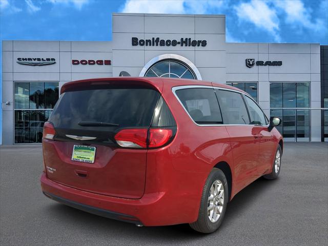 2025 Chrysler Voyager VOYAGER