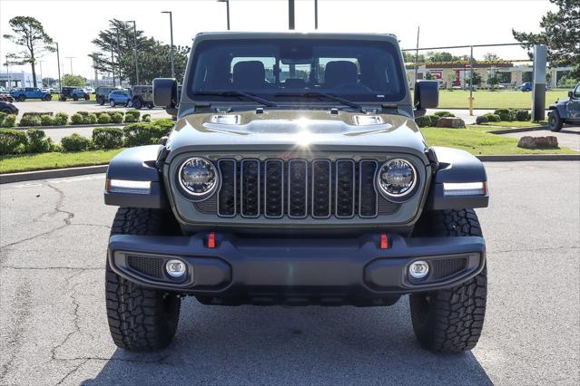 2025 Jeep Gladiator GLADIATOR RUBICON 4X4