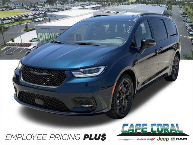 2025 Chrysler Pacifica PACIFICA LIMITED