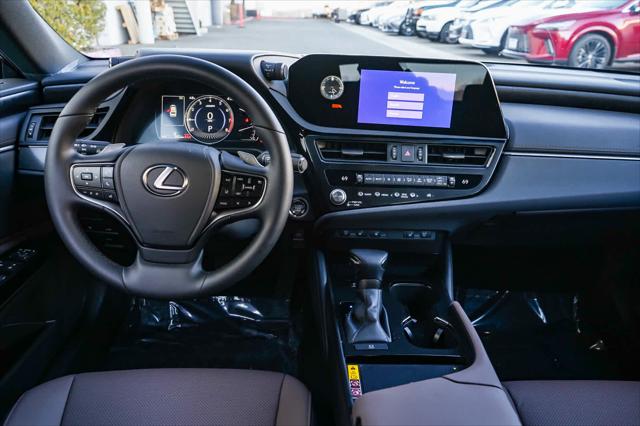 2025 Lexus ES 350 FWD