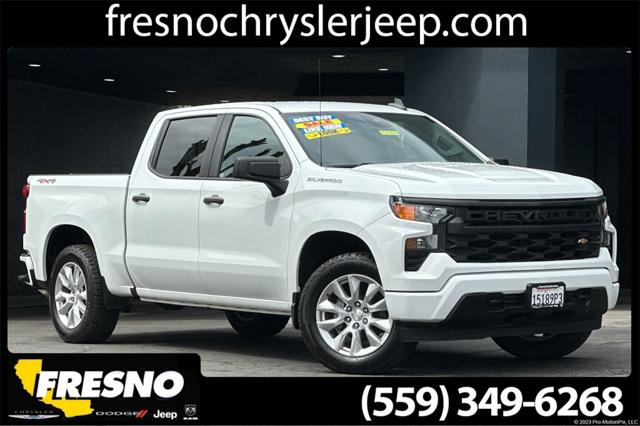 2022 Chevrolet Silverado 1500 4WD Crew Cab Short Bed Custom
