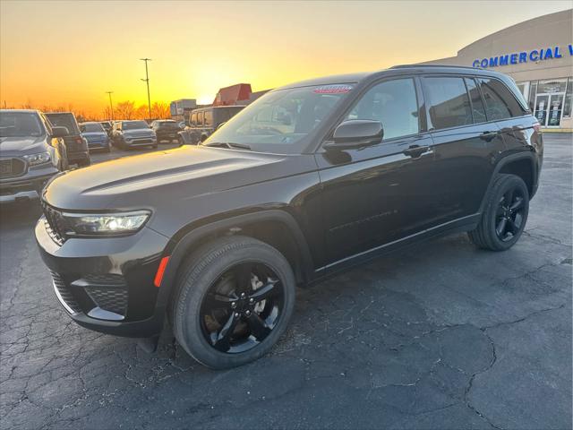 2022 Jeep Grand Cherokee Altitude 4x4