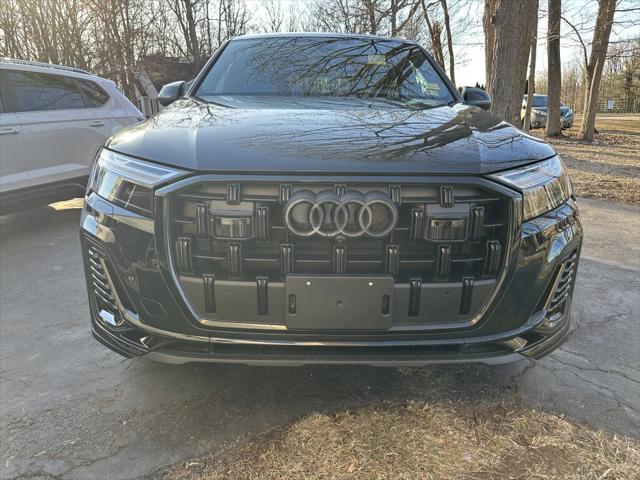 2025 Audi Q7 Premium 45 TFSI quattro Tiptronic