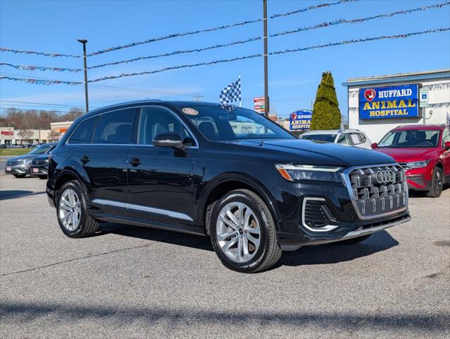 2025 Audi Q7 Premium 45 TFSI quattro Tiptronic