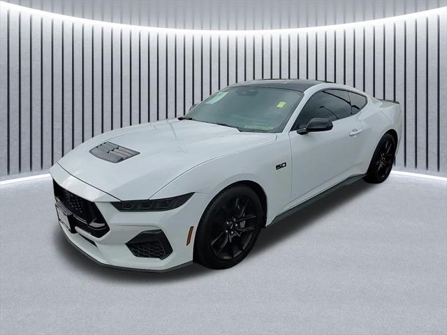 2024 Ford Mustang GT Premium Fastback