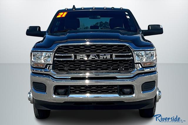2021 RAM 3500 Tradesman Crew Cab 4x4 8 Box